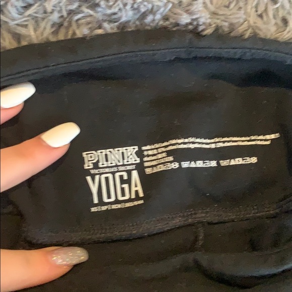 VS Pink crop leggings - Picture 2 of 3